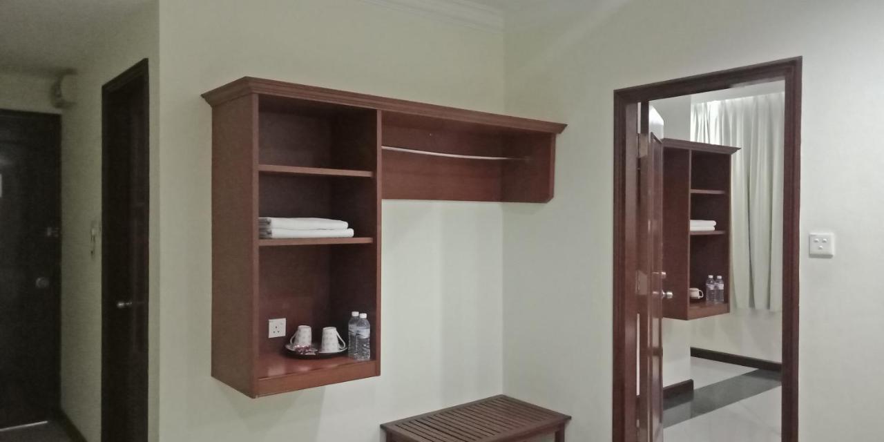 The Upper Deck Hotel Kudat Dış mekan fotoğraf